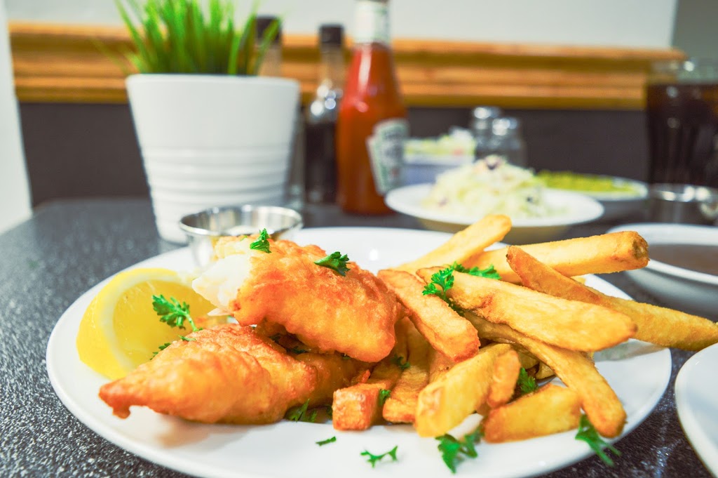 Al & Jans Fish & Chips | 9014 152 St #201, Surrey, BC V3R 4E7, Canada | Phone: (604) 930-2021