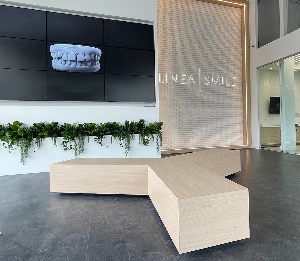 Linea Smile - DENTISTE et ORTHODONTISTE - St-Hubert | 1555 Bd des Promenades, Saint-Hubert, QC J3Y 5K2, Canada | Phone: (450) 286-0795