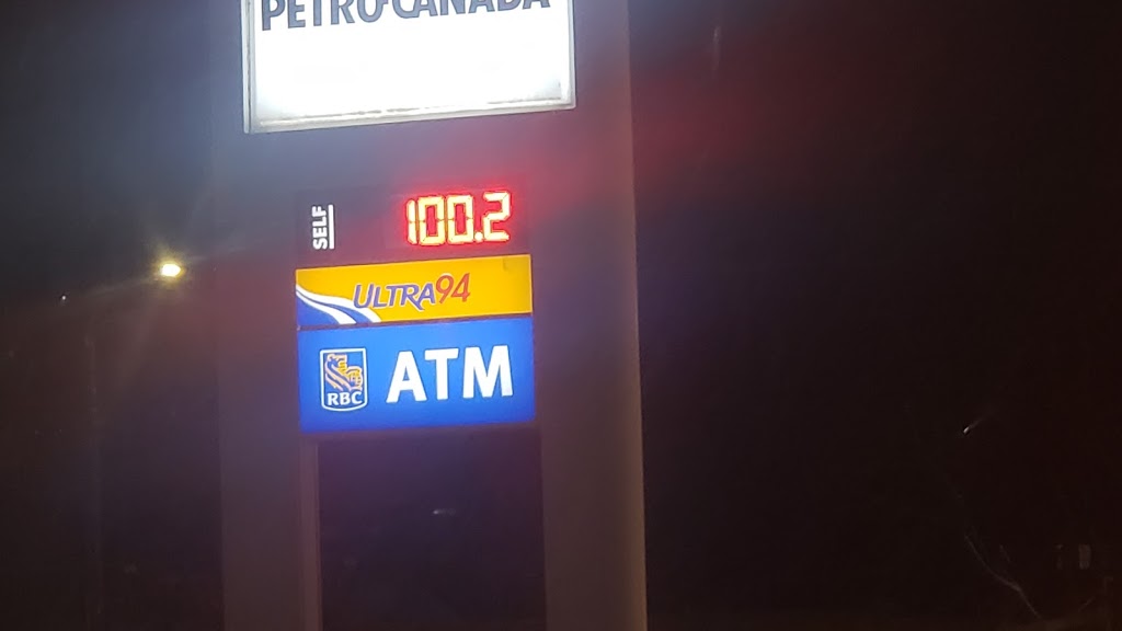 Petro-Canada | 540 Mulock Dr, Newmarket, ON L3Y 8R9, Canada | Phone: (905) 830-0999