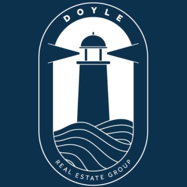 Doyle Real Estate Group | 4-292 Gower Point Rd, Gibsons, BC V0N 1V3, Canada | Phone: (604) 740-1261