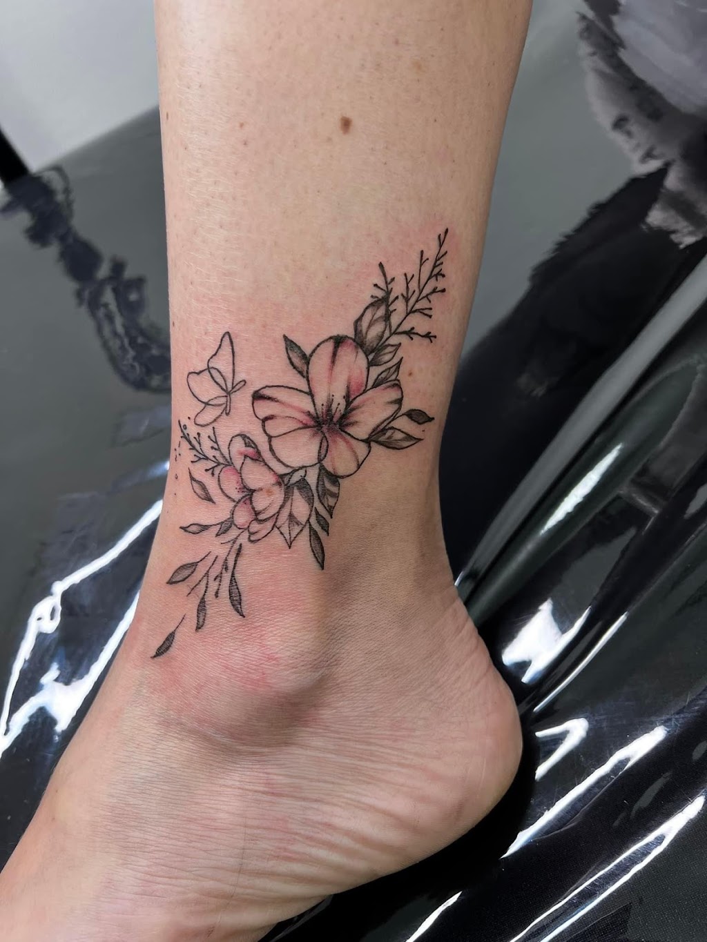 Romeo’s tattoos | 540 Av. des Mésanges, Saint-Jérôme, QC J7Z 6S8, Canada | Phone: (450) 858-2818