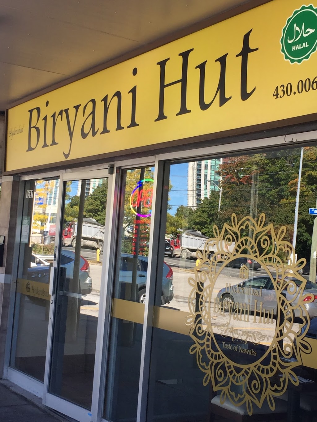 Hyderabad Biryani Hut | 1587 Ellesmere Rd, Scarborough, ON M1P 2Y3, Canada | Phone: (416) 430-0065