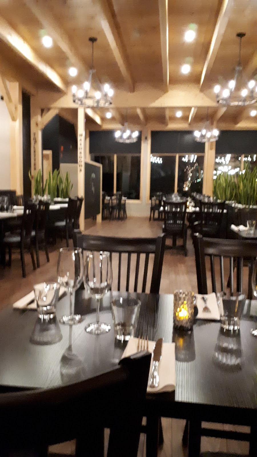 Ristorante La Vista | 1500 QC-138, Kahnawake, QC J0L 1B0, Canada | Phone: (514) 528-4782