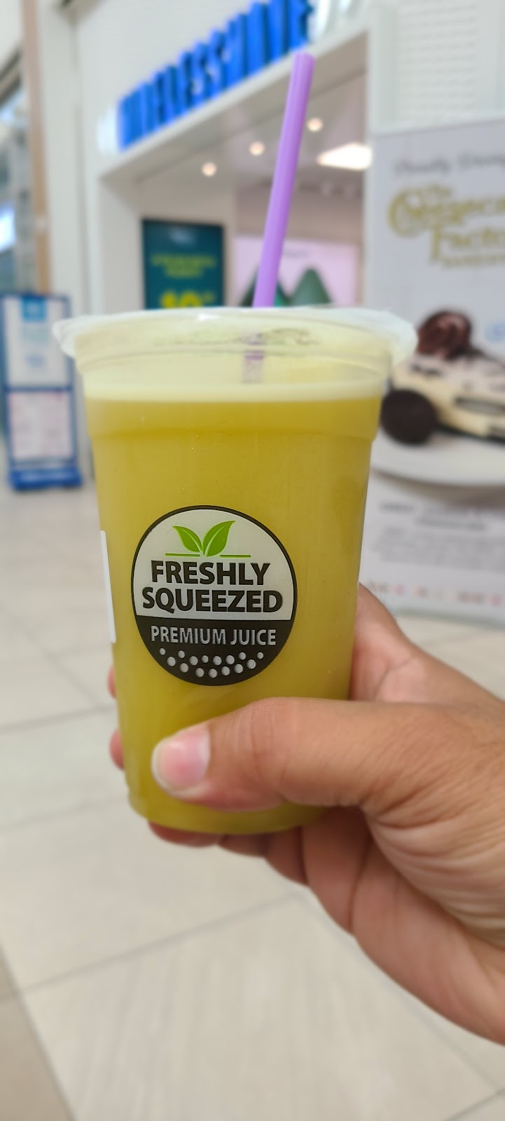 Freshly Squeezed | 240 Leighland Ave Unit 107, Oakville, ON L6H 3H6, Canada | Phone: (905) 695-2614