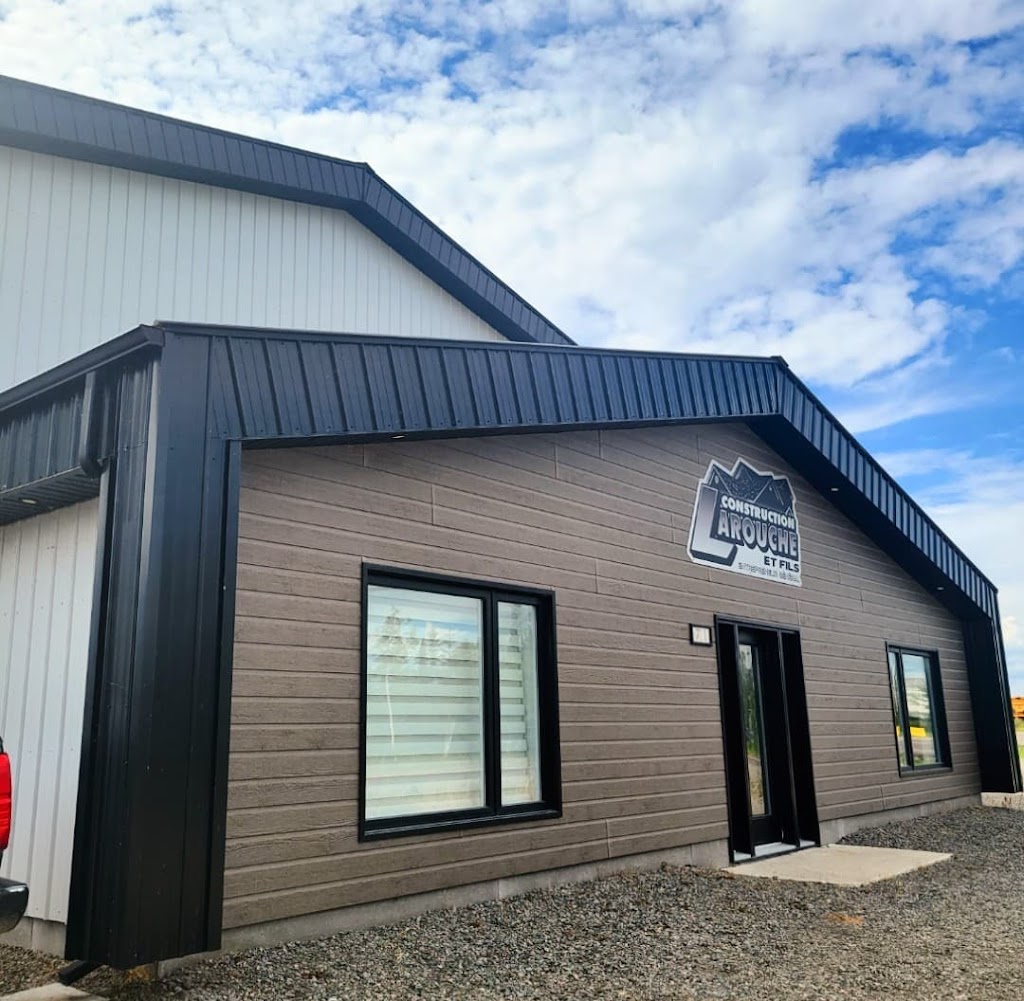 Construction Larouche Et Fils | 711 Bd Hamel, Saint-Félicien, QC G8K 1X9, Canada | Phone: (418) 679-8377