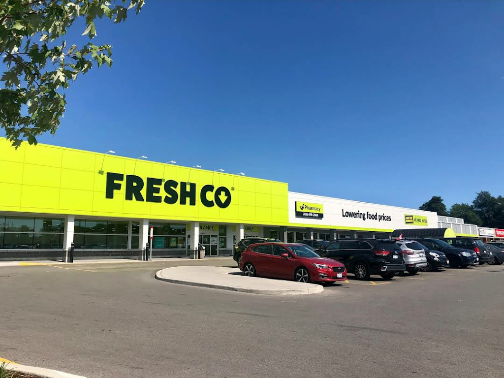 FreshCo Gerrard & Victoria Park | 2490 Gerrard St E, Scarborough, ON M1N 1W8, Canada | Phone: (416) 698-3353