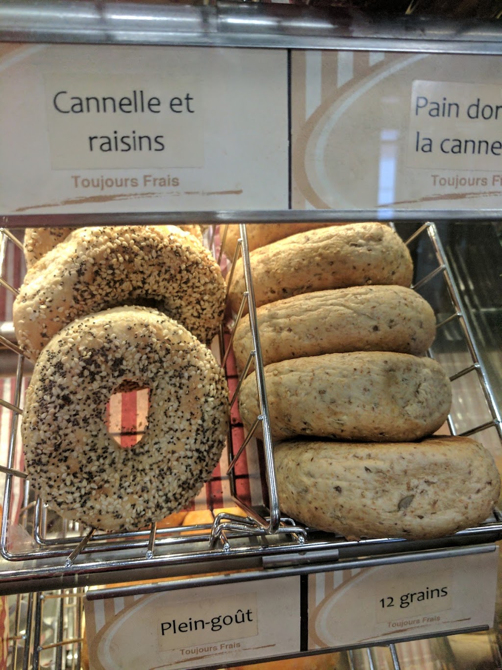 Tim Hortons | 805 Bd Monseigneur-Langlois, Salaberry-de-Valleyfield, QC J6S 4V3, Canada | Phone: (450) 377-8401