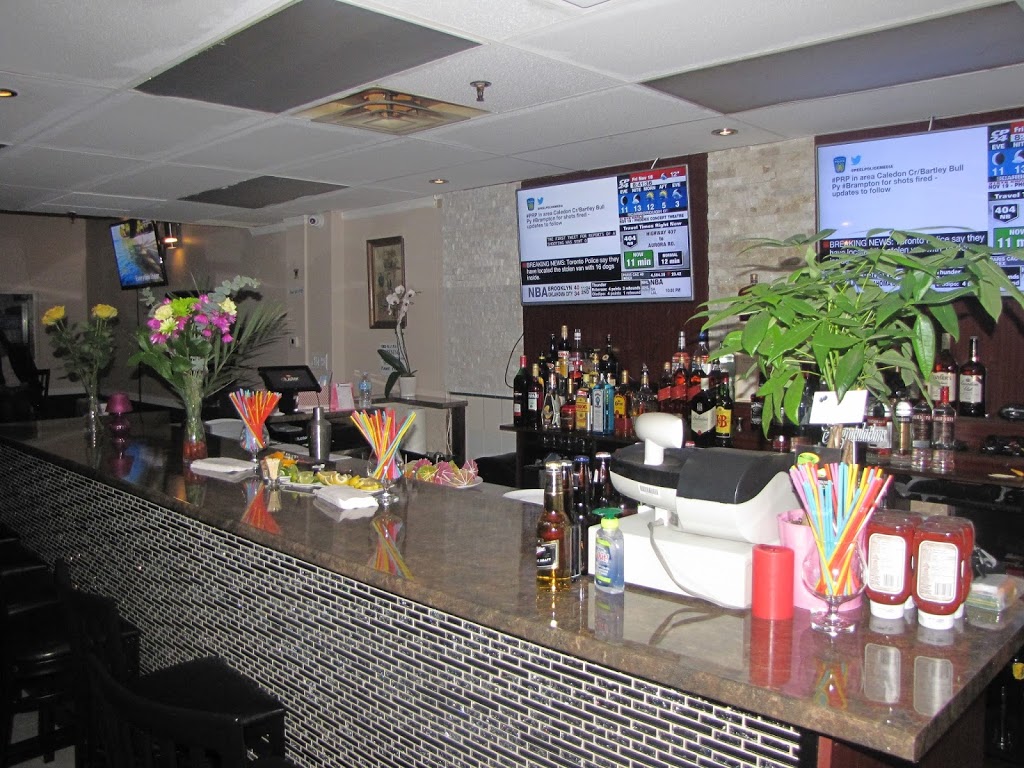 Js Bar and Restaurant | 1290 Finch Ave W #10, North York, ON M3J 3K2, Canada | Phone: (416) 667-1218