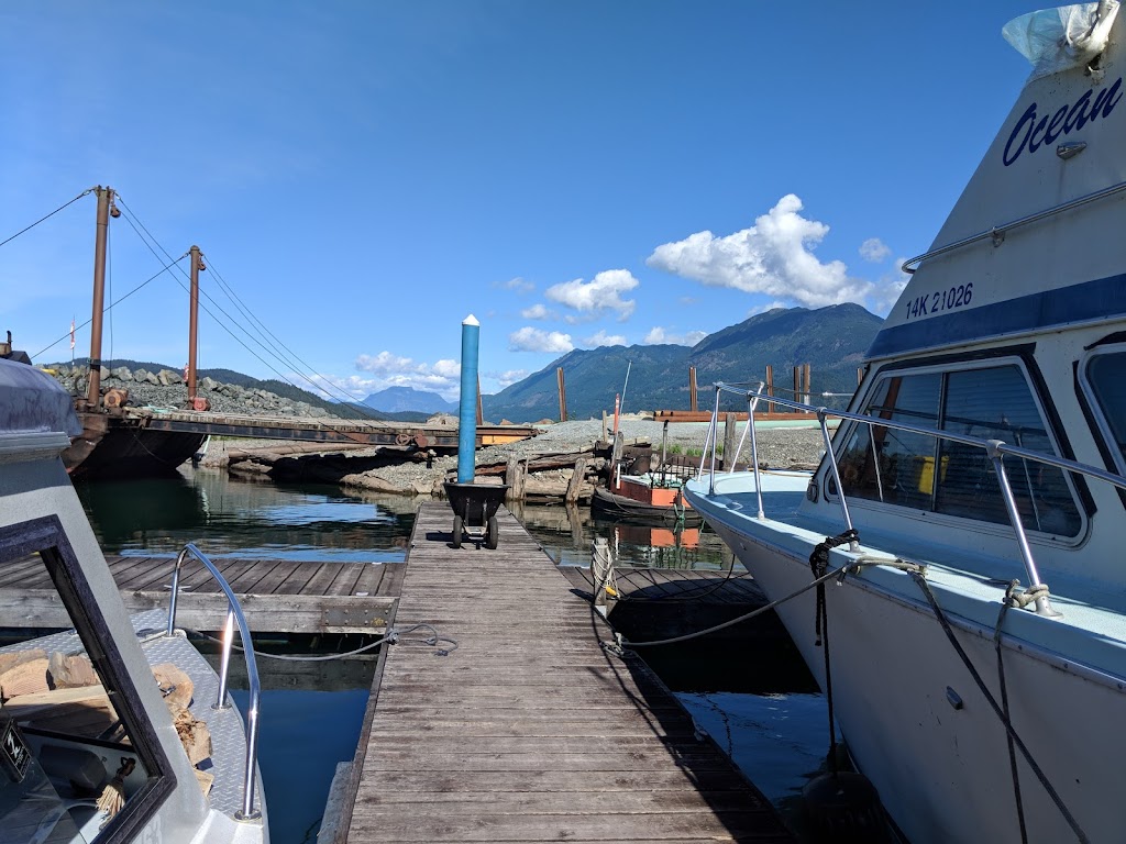 Killers Cove Marina | 5805 Rockwell Dr, Harrison Hot Springs, BC V0M 1K0, Canada | Phone: (604) 793-3750