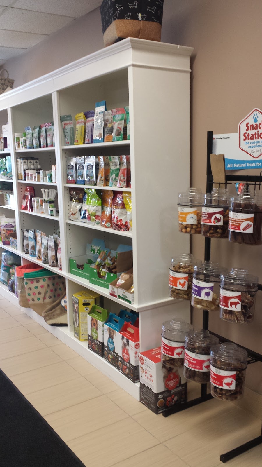 Pet Grocer | 312 Victoria St E, Alliston, ON L9R 1K4, Canada | Phone: (705) 250-8383