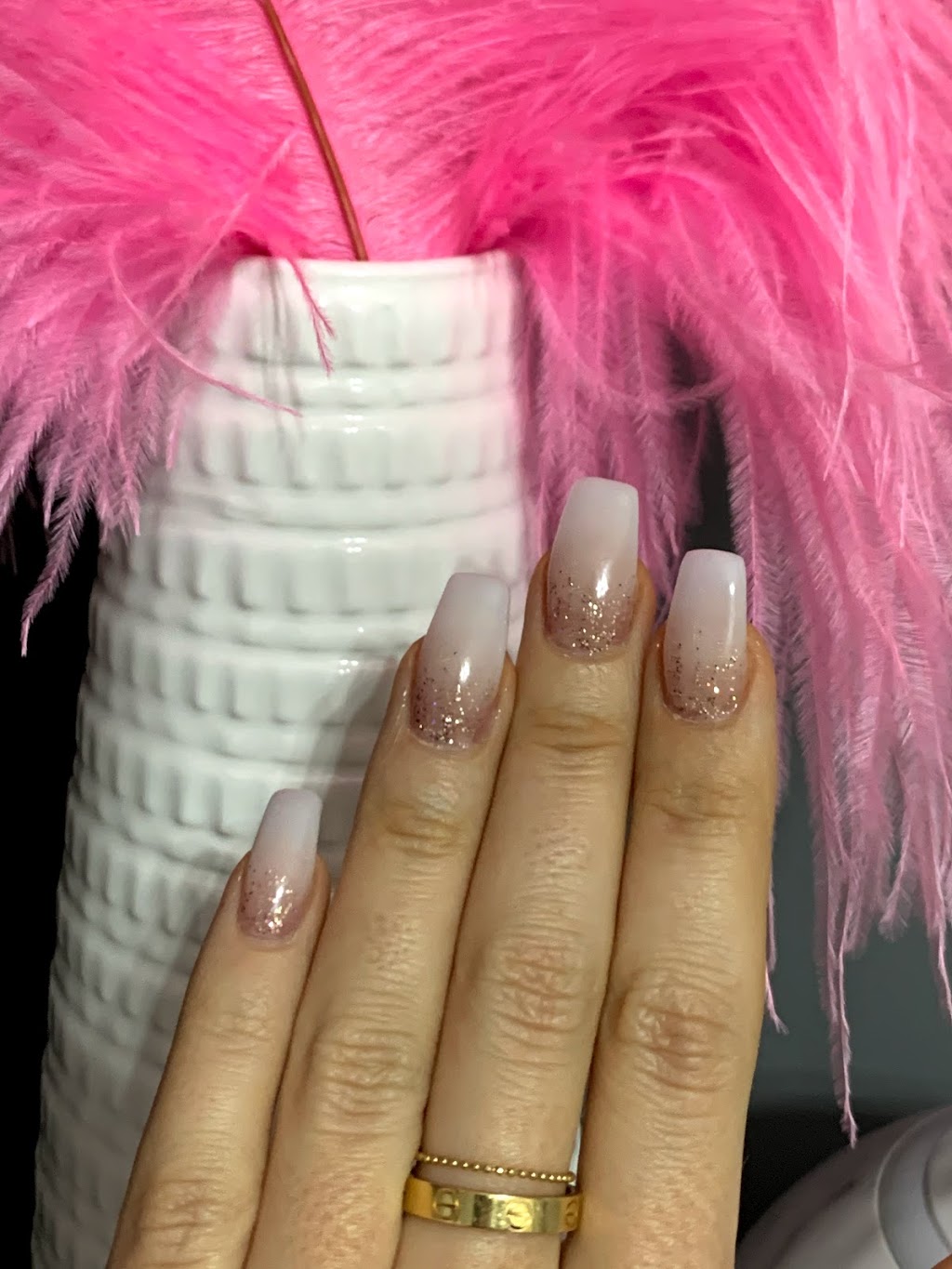 Absolutely Nails | 3189 King George Blvd #8, Surrey, BC V4P 1B8, Canada | Phone: (604) 538-6005