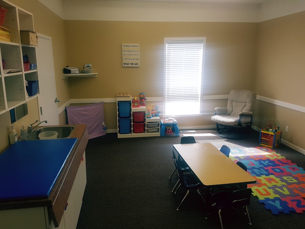 Moms dream daycare | 9004 153 Ave NW, Edmonton, AB T5Z 3L6, Canada | Phone: (587) 926-3865