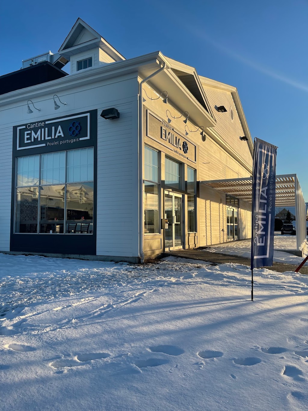 Cantine Emilia (Bromont) | 109 Boul. du Carrefour Local #200, Bromont, QC J2L 3L1, Canada | Phone: (450) 534-0554