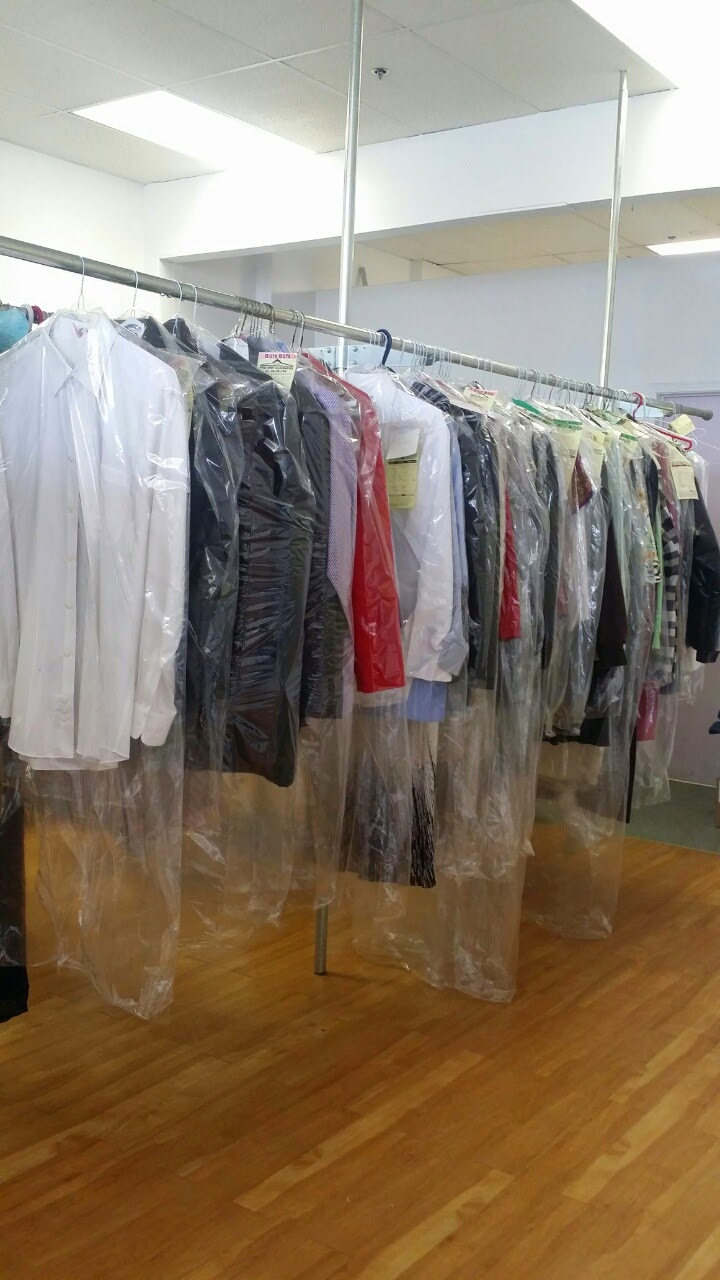 New Pro Dry Cleaners | 525 Markham Rd #2, Scarborough, ON M1H 2A1, Canada | Phone: (416) 438-5700