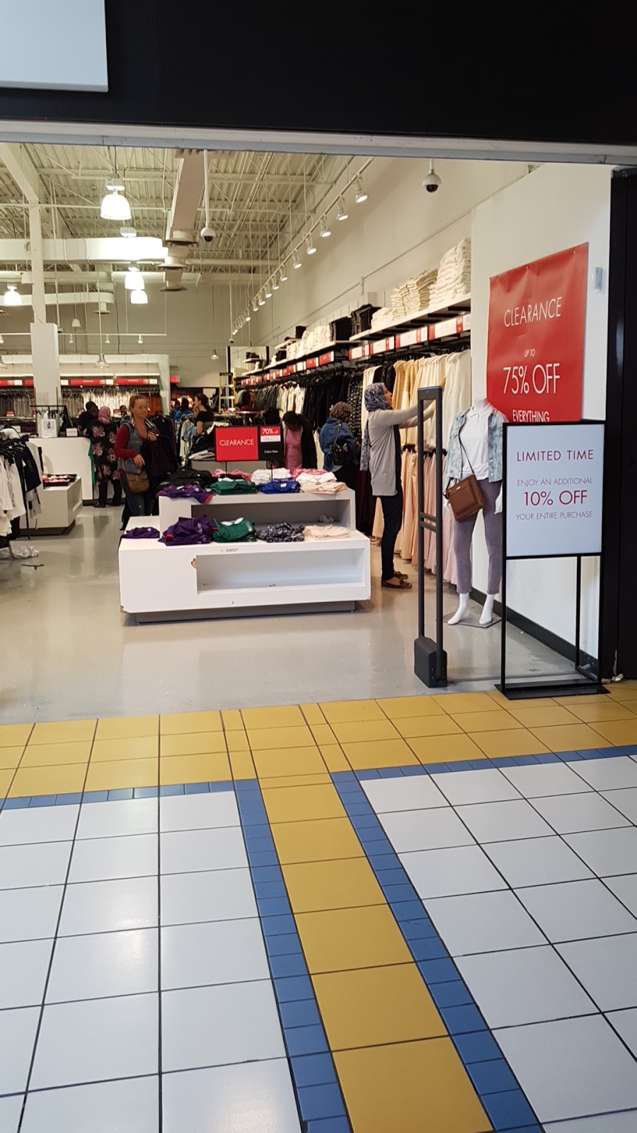 Calvin Klein | Lakeview, Mississauga, ON L5E 2N6, Canada | Phone: (905) 274-4034