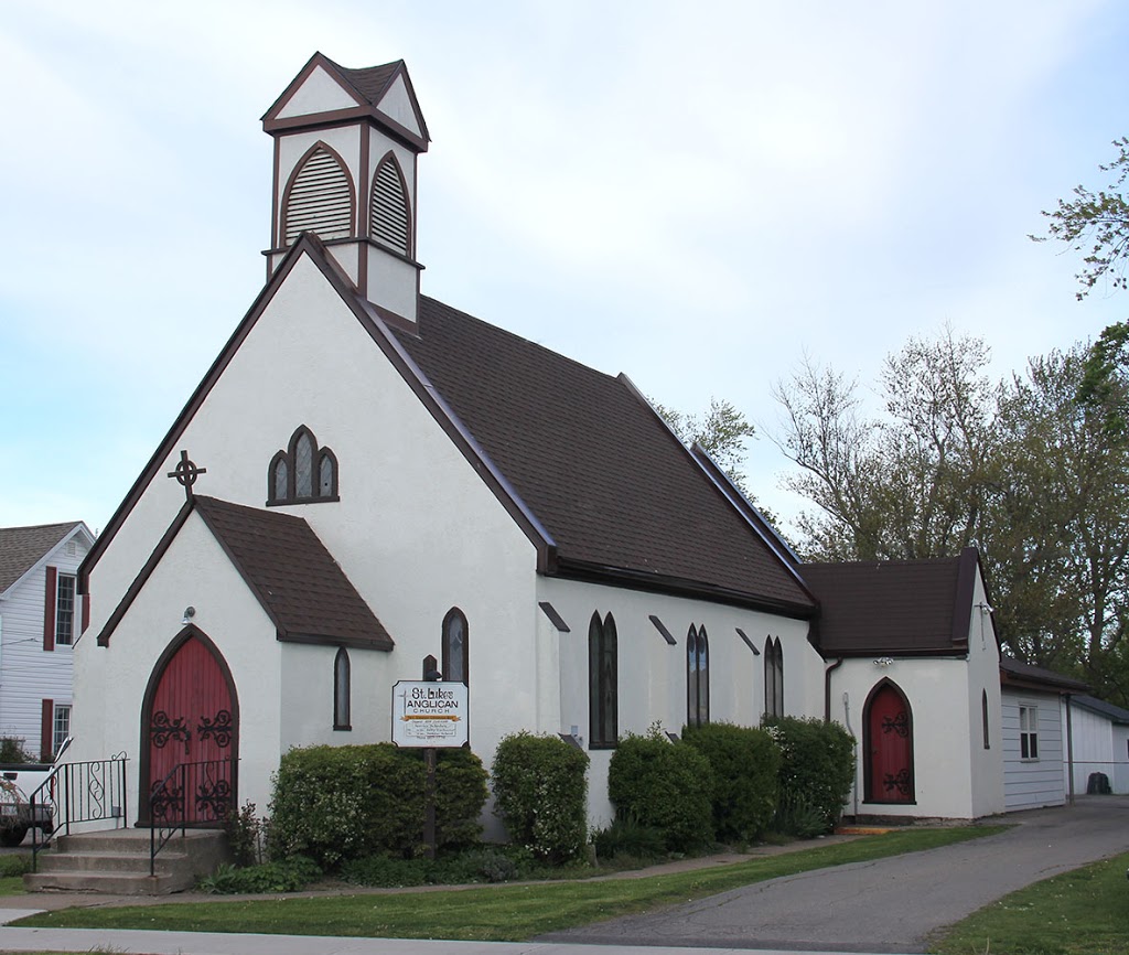 St. Lukes Anglican Church | 216 Station St, Smithville, ON L0R 2A0, Canada | Phone: (905) 957-1774