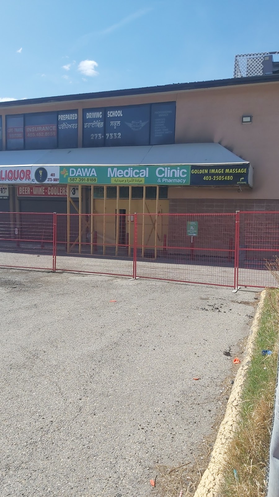 DAWA Walk-in, Family Medical Clinic & Pharmacy | 5268 Marlborough Dr NE #3, Calgary, AB T2A 5L5, Canada | Phone: (587) 391-8188