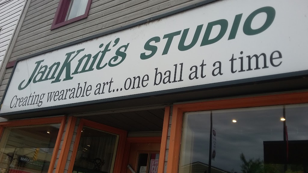 JanKnits Studio & Sewing Machine shop | 214 Highland St, Haliburton, ON K0M 1S0, Canada | Phone: (705) 457-4000