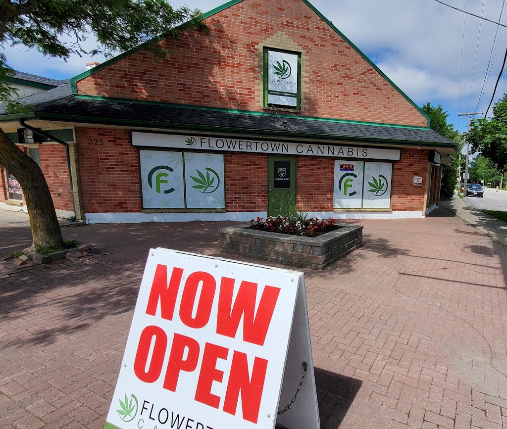 Flowertown Cannabis | 325 Simcoe St, Beaverton, ON L0K 1A0, Canada | Phone: (705) 504-0080