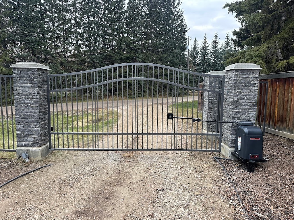 Gates Doors Fencing Solutions LTD | 475002 Range Rd 231 RR2, Gwynne, AB T0C 1L0, Canada | Phone: (780) 335-1135