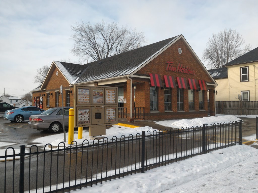 Tim Hortons | 136 Gore St E, Perth, ON K7H 1J5, Canada | Phone: (613) 267-4275