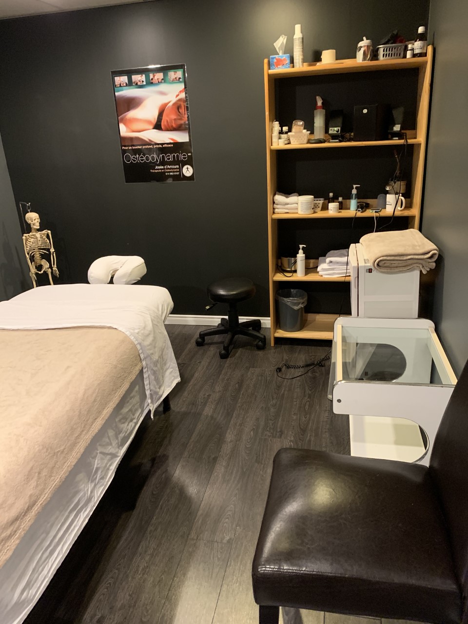 Clinique de massothérapie Josée D’Amours | 97 Croissant de Galles, Mascouche, QC J7L 3E1, Canada | Phone: (514) 962-0107