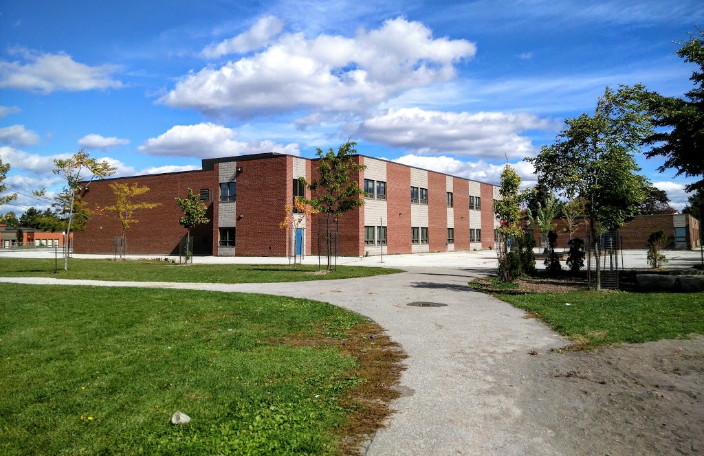 Silver Springs Public School | 222 Silver Springs Blvd, Scarborough, ON M1V 1S4, Canada | Phone: (416) 396-6565