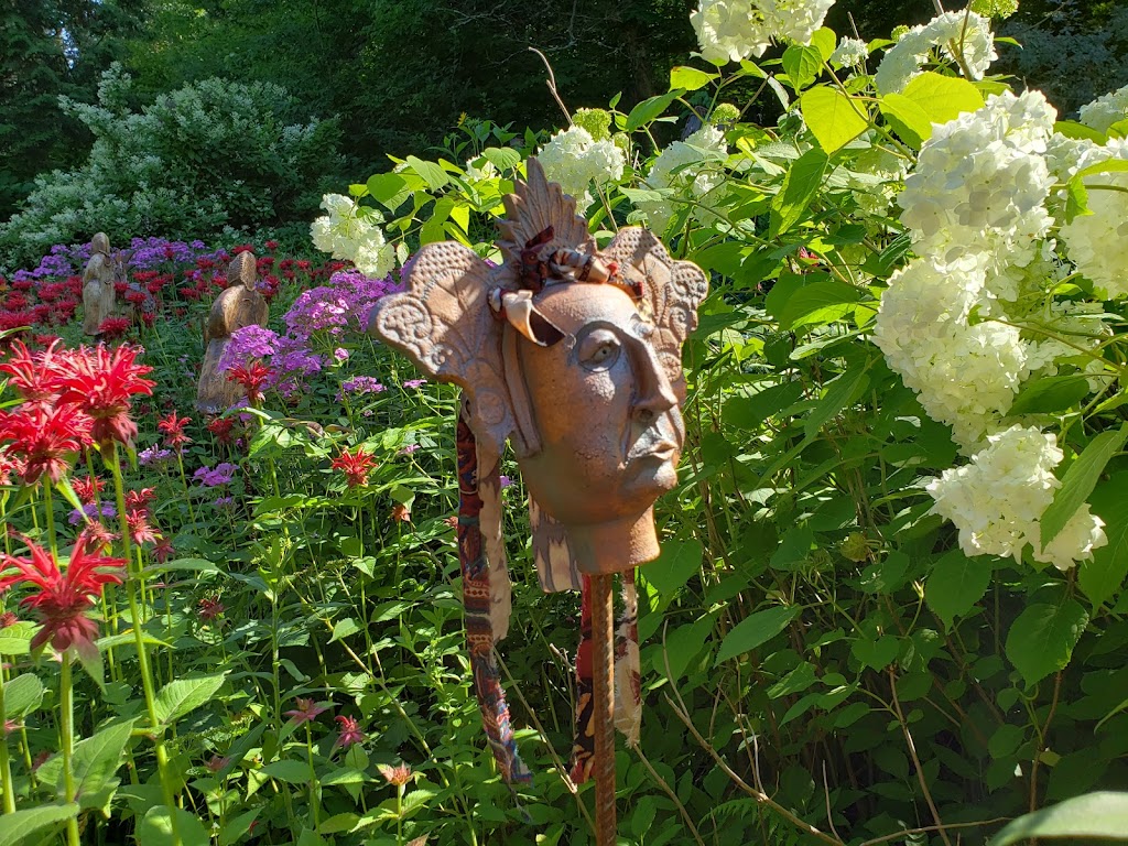 Almut Ellinghaus Sculpture | 107 Chem. Ruiter Brook, Mansonville, QC J0E 1X0, Canada | Phone: (450) 775-4189