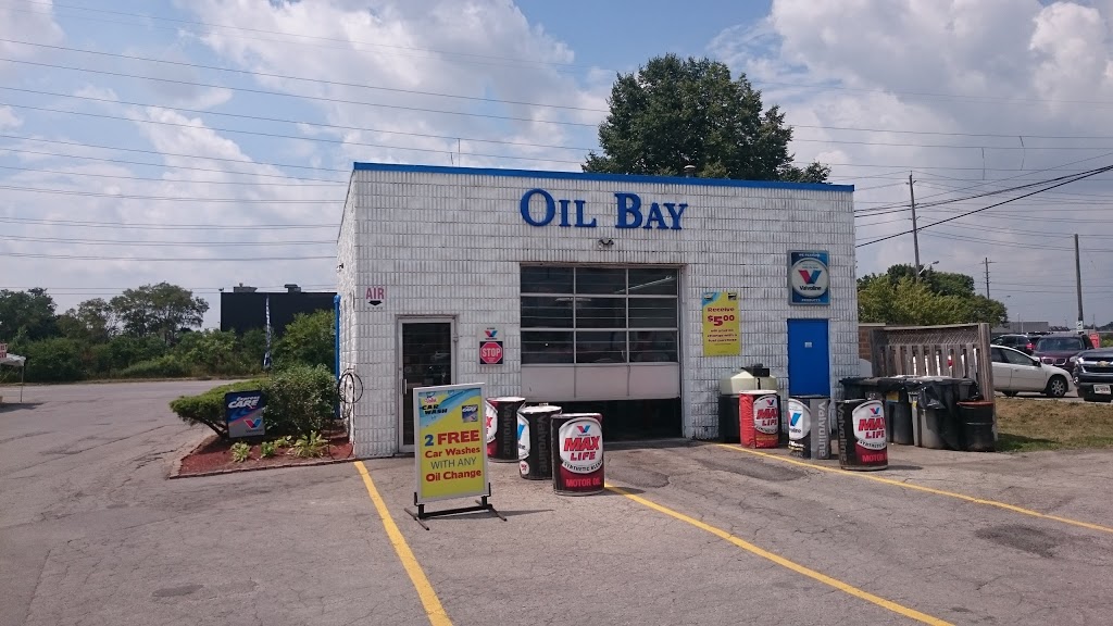 Valvoline Express Care | 128 Woodlawn Rd W, Guelph, ON N1H 1B2, Canada | Phone: (519) 823-1880