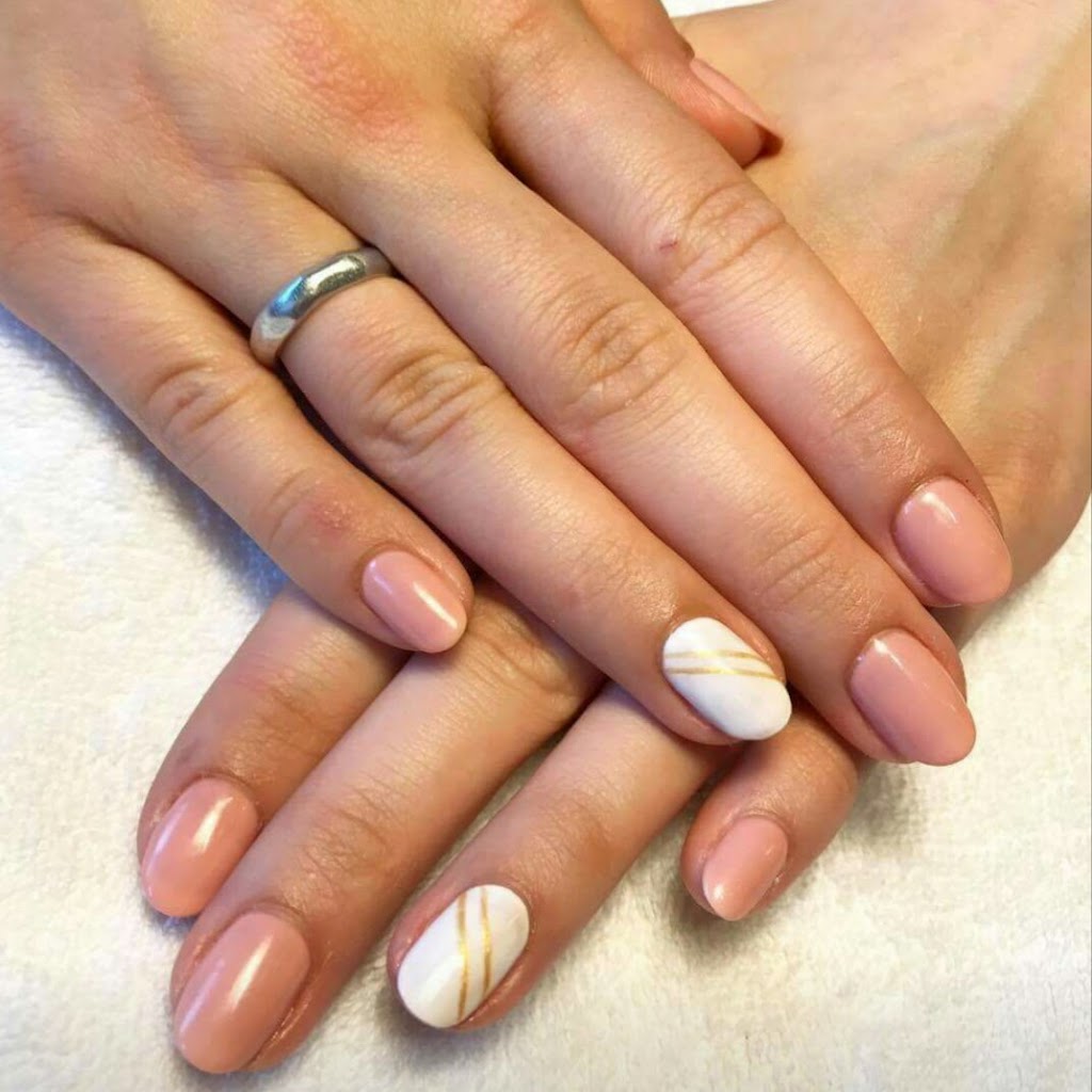 VKare Manicure Beauty | 9359a Rue Lajeunesse, Montréal, QC H2M 1S5, Canada | Phone: (514) 885-0888