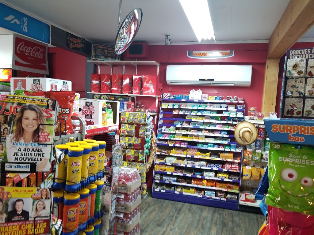 Petro-T | 300 Rue Saint Charles, Portneuf, QC G0A 2Y0, Canada | Phone: (418) 286-4242