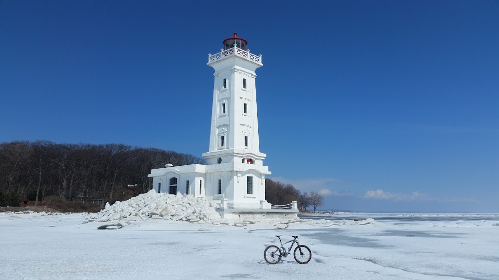 Point Abino Lighthouse | Point Abino Lighthouse, Point Abino Rd S, Fort Erie, ON, Canada | Phone: (905) 871-1600 ext. 2431