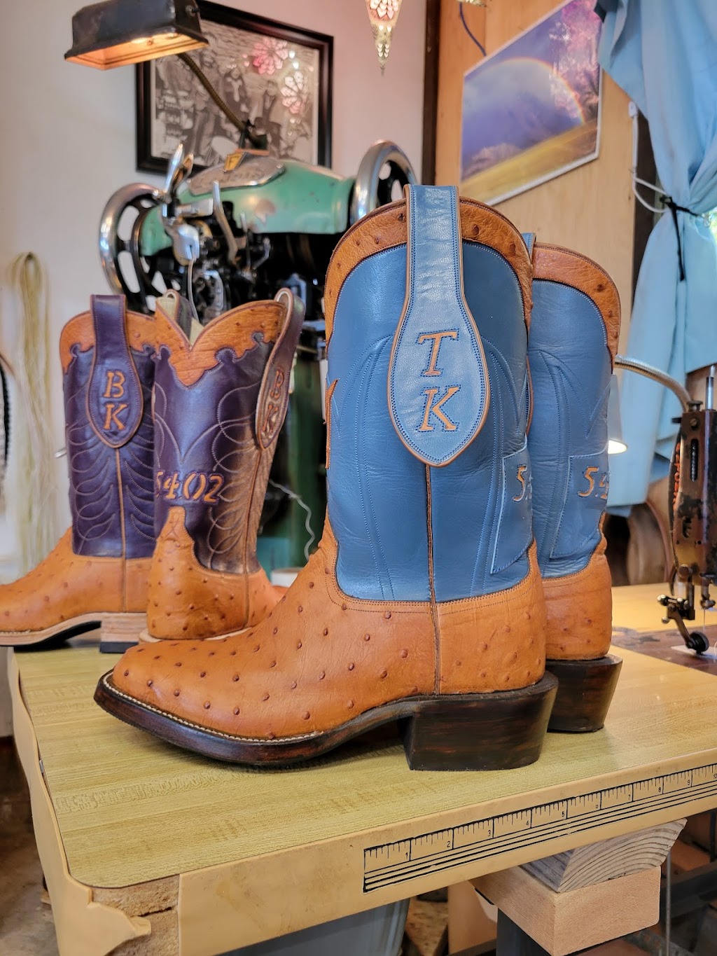 Barron Boot Company | 135023 338 Ave W, Millarville, AB T0L 1K0, Canada | Phone: (403) 336-1935