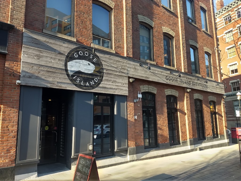 Goose Island Brewhouse Toronto | 70 The Esplanade, Toronto, ON M5E 1M1, Canada | Phone: (416) 862-7575