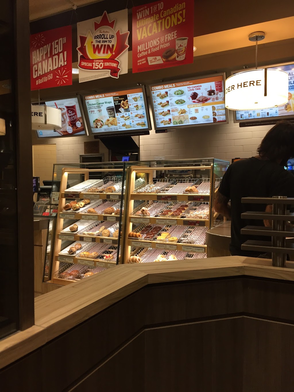 Tim Hortons | 845 Ontario Rd, Welland, ON L3B 5E2, Canada | Phone: (905) 714-9000