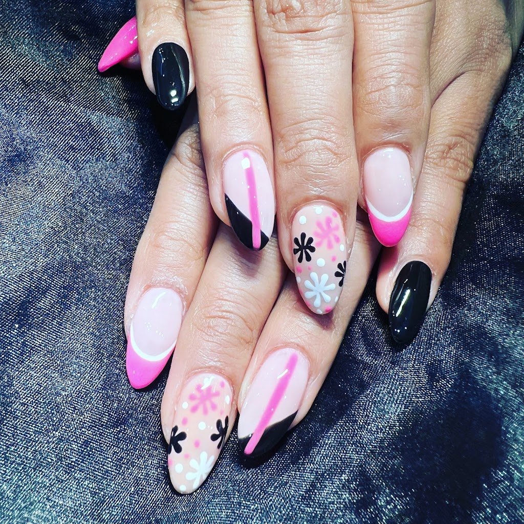 Mkz nails and hair studio | 199 Rue Jacques-Plante, Vaudreuil-Dorion, QC J7V 0A8, Canada | Phone: (514) 402-3313