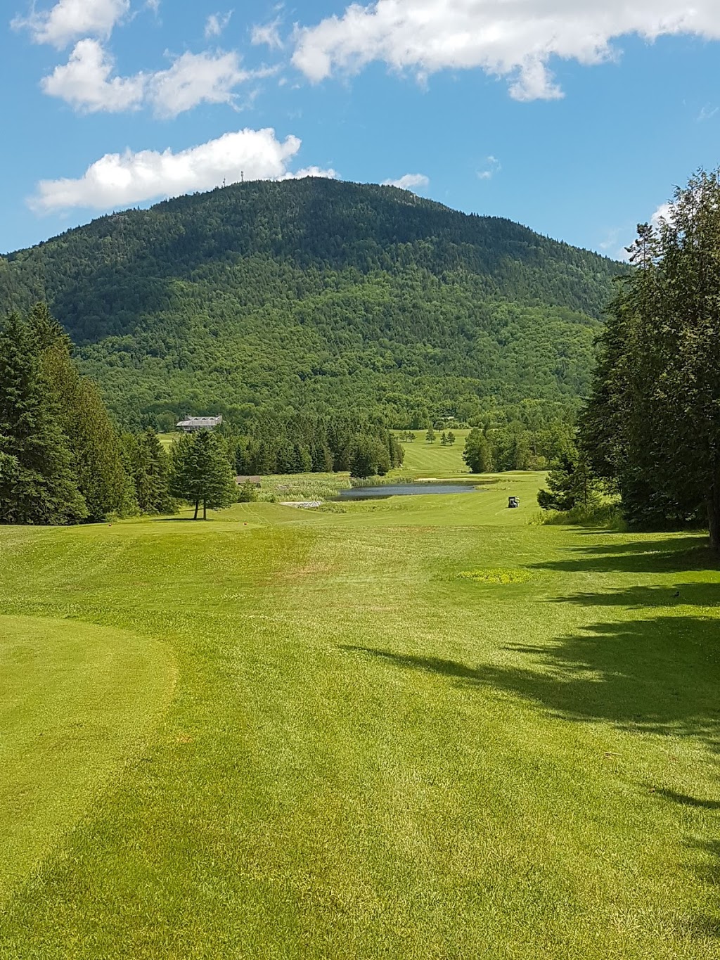 Owls Head Golf Club | 181, Che Du Mont Owls Head, Mansonville, Quebec, QC J0E 1X0, Canada | Phone: (800) 363-3342