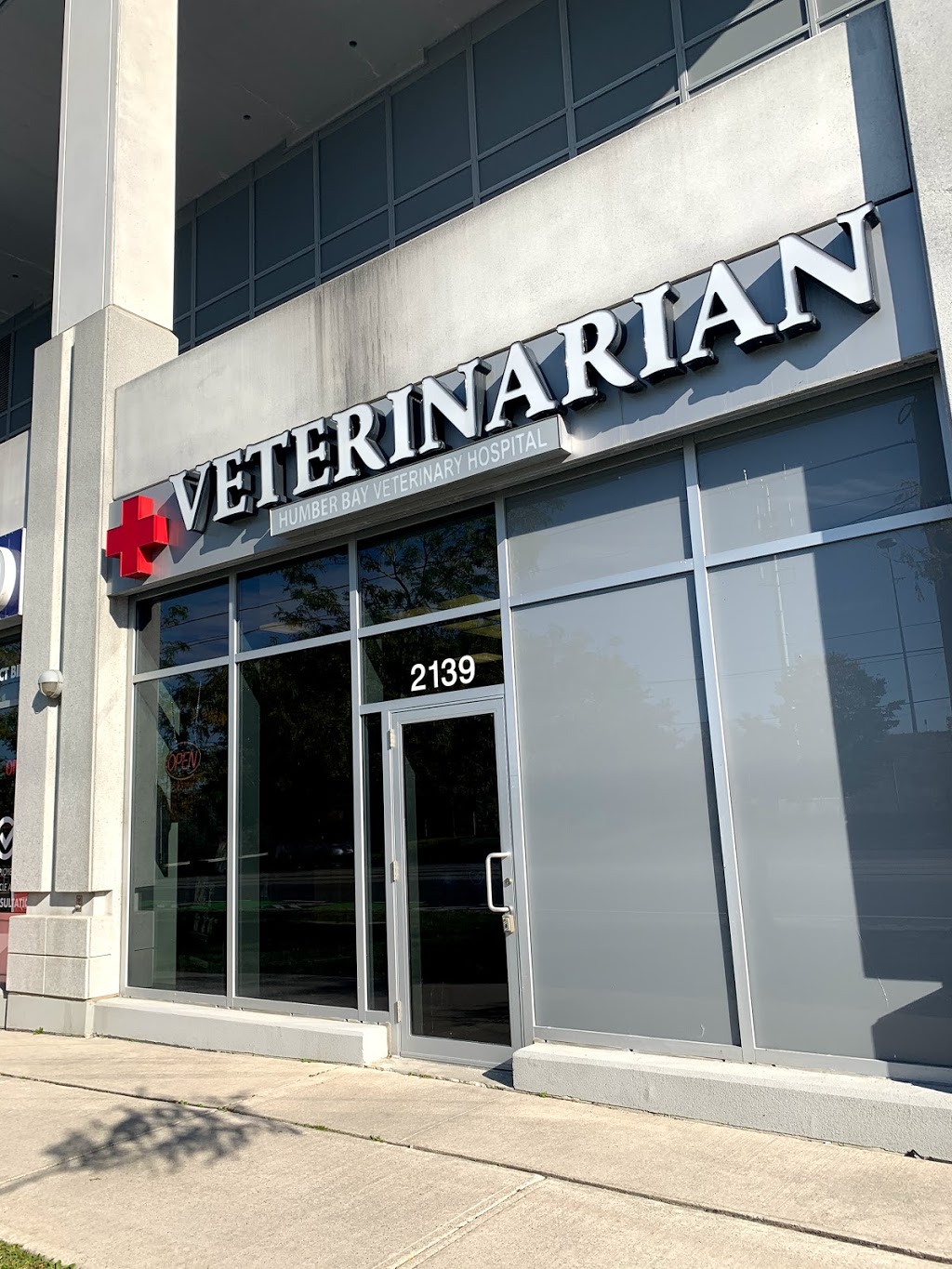 Humber Bay Veterinary Hospital | 2139 Lake Shore Blvd W, Toronto, ON M8V 0B3, Canada | Phone: (647) 479-7719