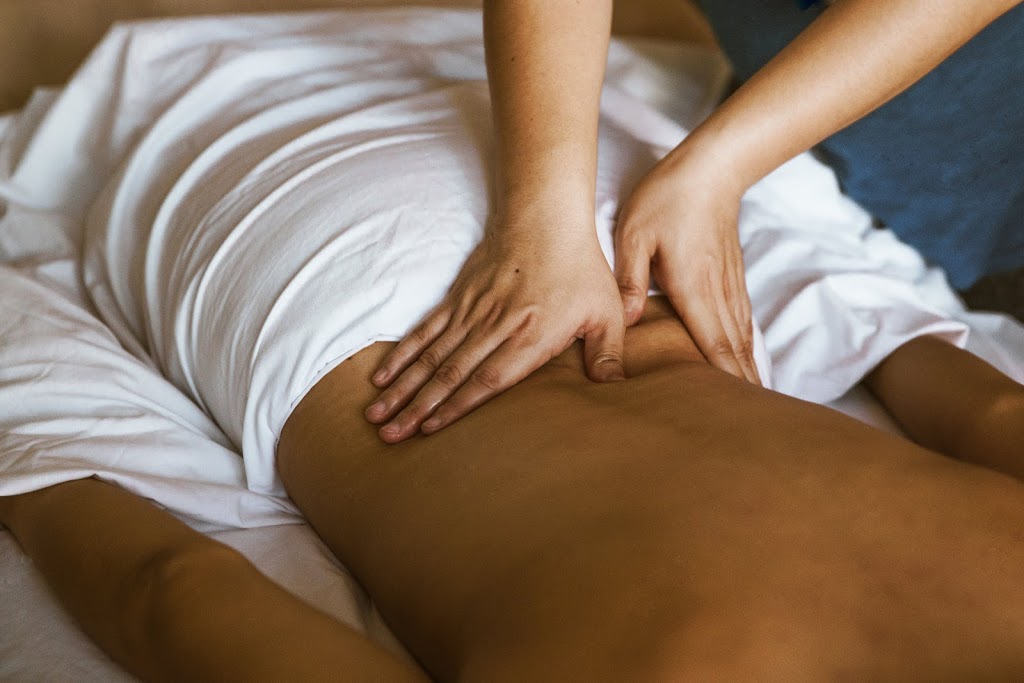 In-Pain Massage & Wellness | 427 Wallace Rd unit b, Kelowna, BC V1X 4T4, Canada | Phone: (250) 826-4964