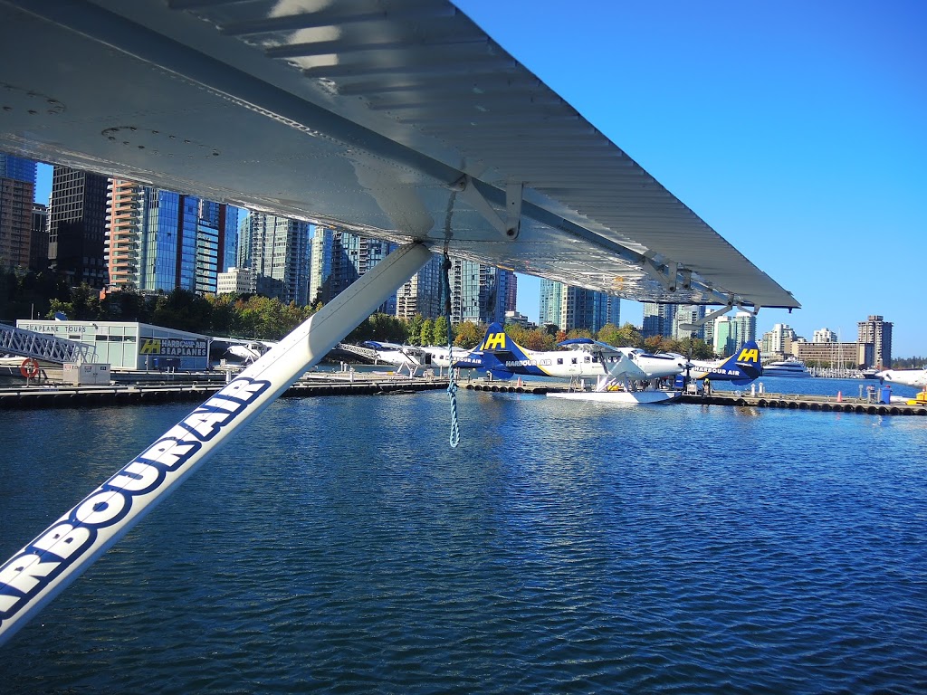 Harbour Air Seaplanes | 1055 Canada Pl, Vancouver, BC V6C 0C3, Canada | Phone: (604) 274-1277