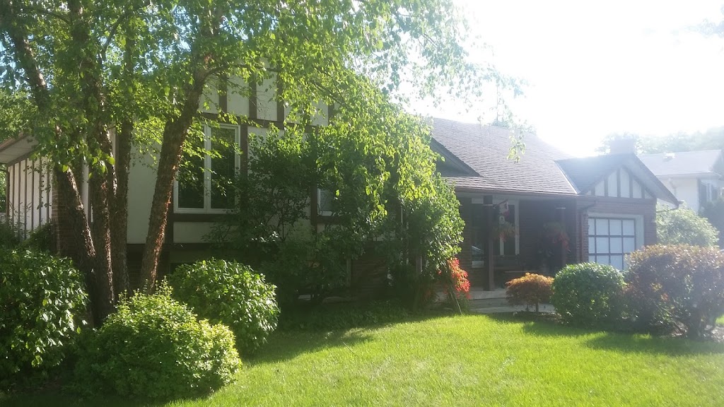 River Birch B&B | 17 Ziraldo Rd, St. Catharines, ON L2N 6S7, Canada | Phone: (905) 646-1617