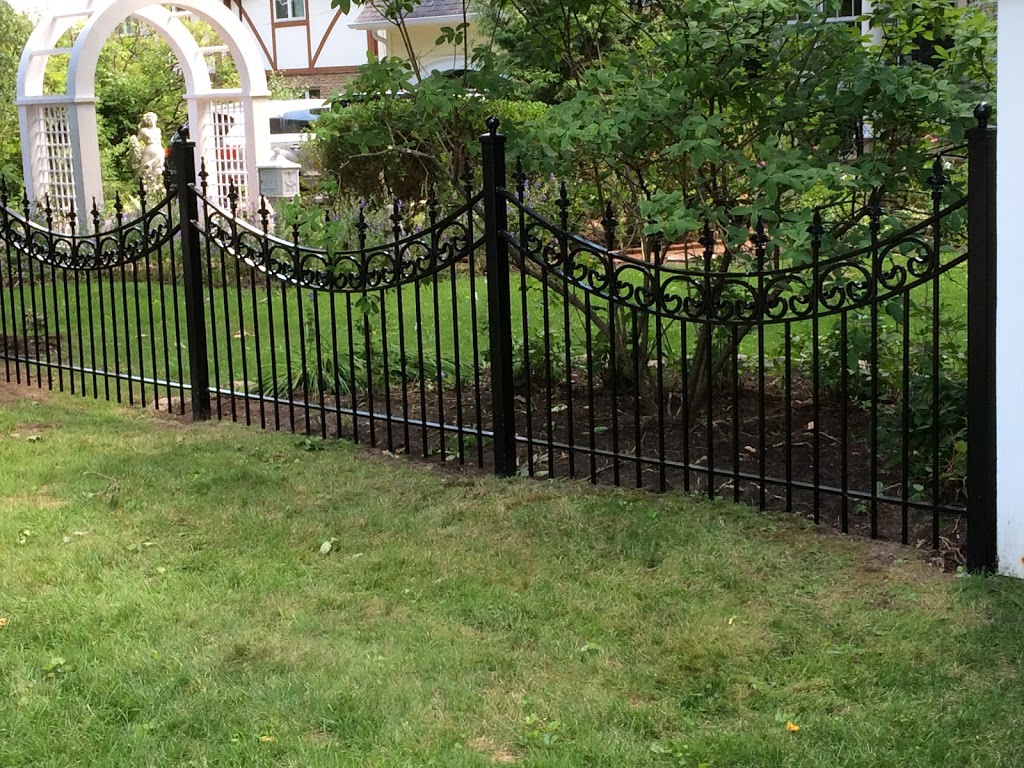 Cougar Iron | High Quality Wrought Iron Fencing | 22115 Catering Rd, Queensville, ON L0G 1R0, Canada | Phone: (905) 726-9313