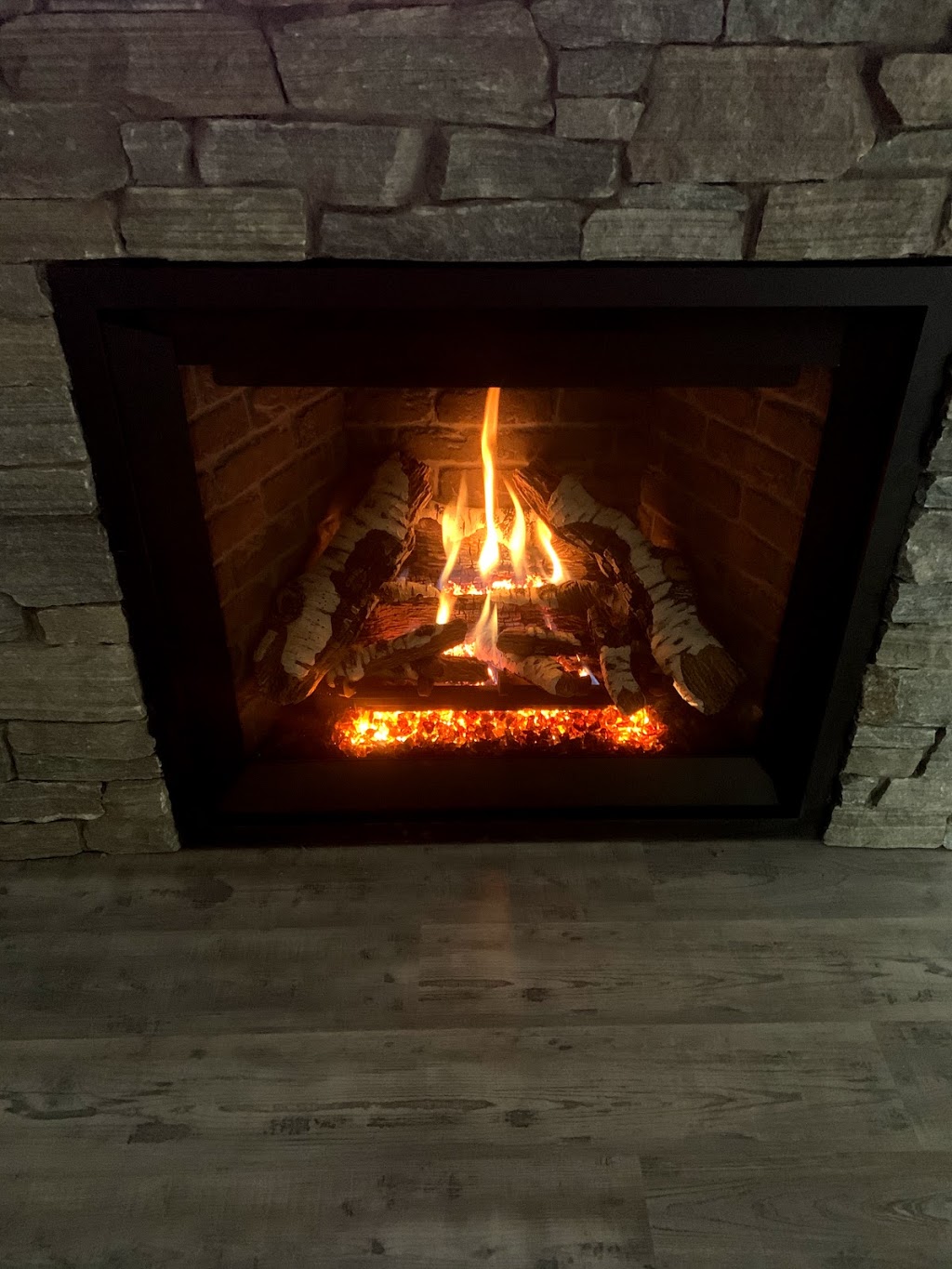 Edmonton Fireplaces | 14608 116 Ave NW, Edmonton, AB T5M 3E9, Canada | Phone: (780) 760-8877