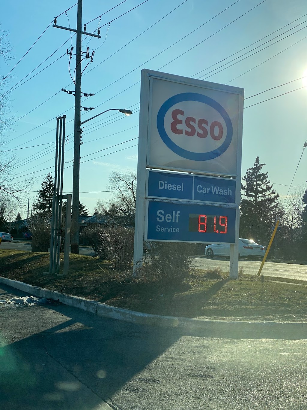 BRIMLEY ESSO | 1039 Danforth Rd, Scarborough, ON M1K 1J8, Canada | Phone: (416) 266-0310