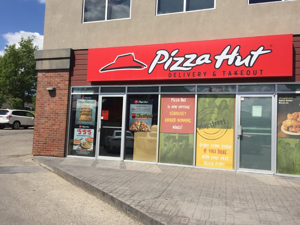 Pizza Hut | 6 Crowfoot Cir NW, Calgary, AB T3G 2T3, Canada | Phone: (403) 310-1010