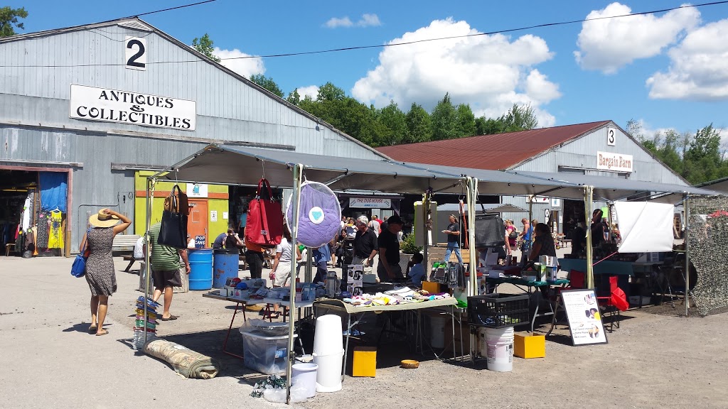 Courtice Flea Market | 1696 Bloor St, Courtice, ON L1E 2N1, Canada | Phone: (905) 436-1024