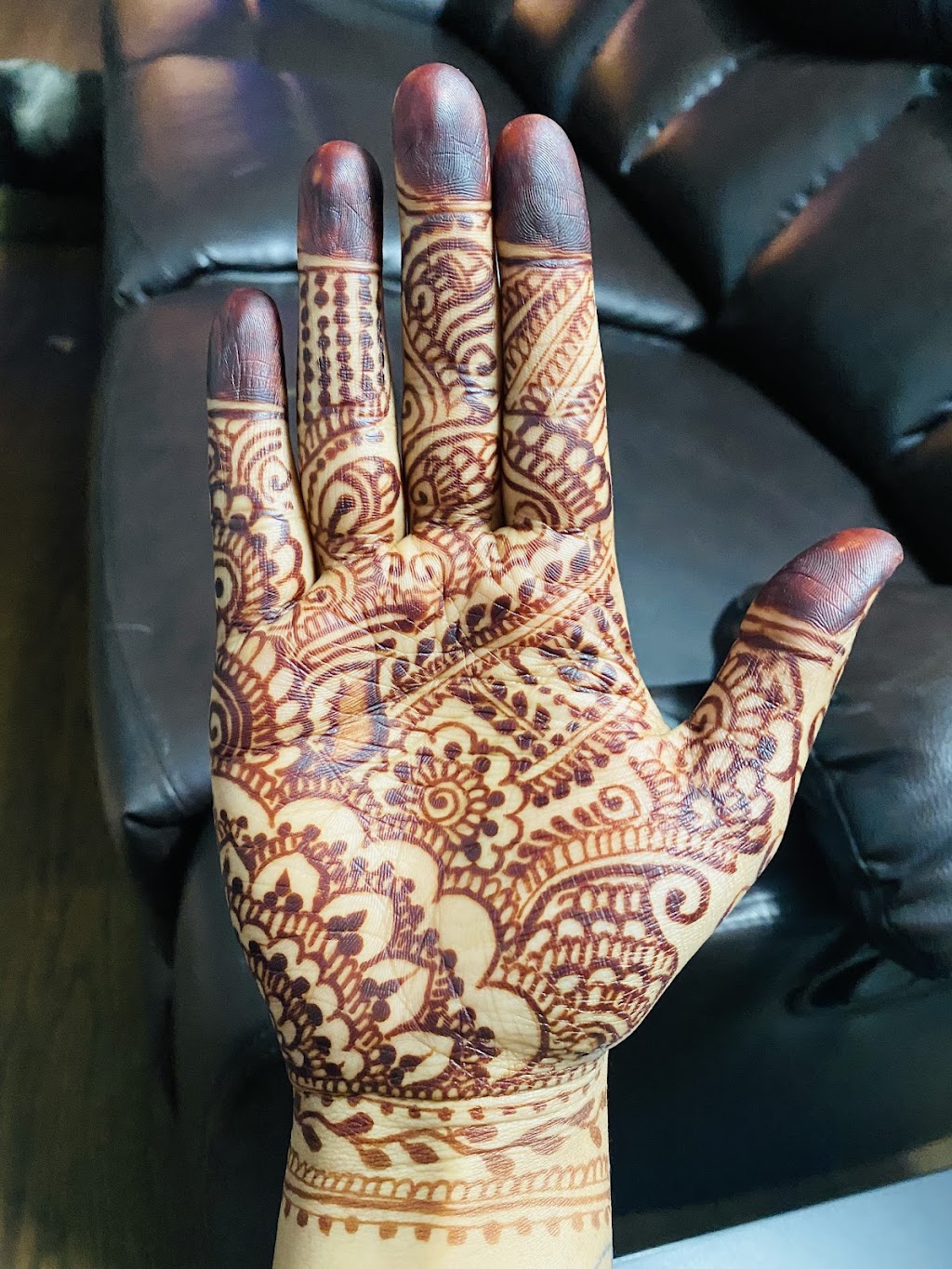 Zeen henna arts | 45 Sunrise Ave, North York, ON M4A 2S3, Canada | Phone: (647) 745-7869