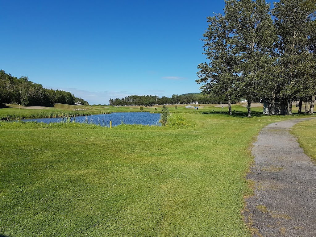 Club de Golf St-Pacome | 40 Rue de la Pruchière, Saint-Pacôme, QC G0L 3X0, Canada | Phone: (418) 852-2395