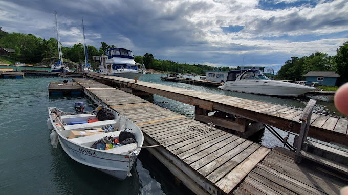 Roques Marina | 61 Channel St, Killarney, ON P0M 2A0, Canada | Phone: (705) 287-9900