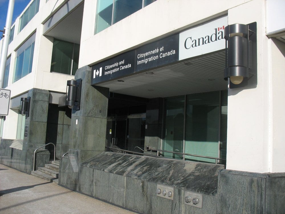 Franklin Immigration | 6863 Rue St-Hubert, Montréal, QC H2S 2M7, Canada | Phone: (438) 795-9535